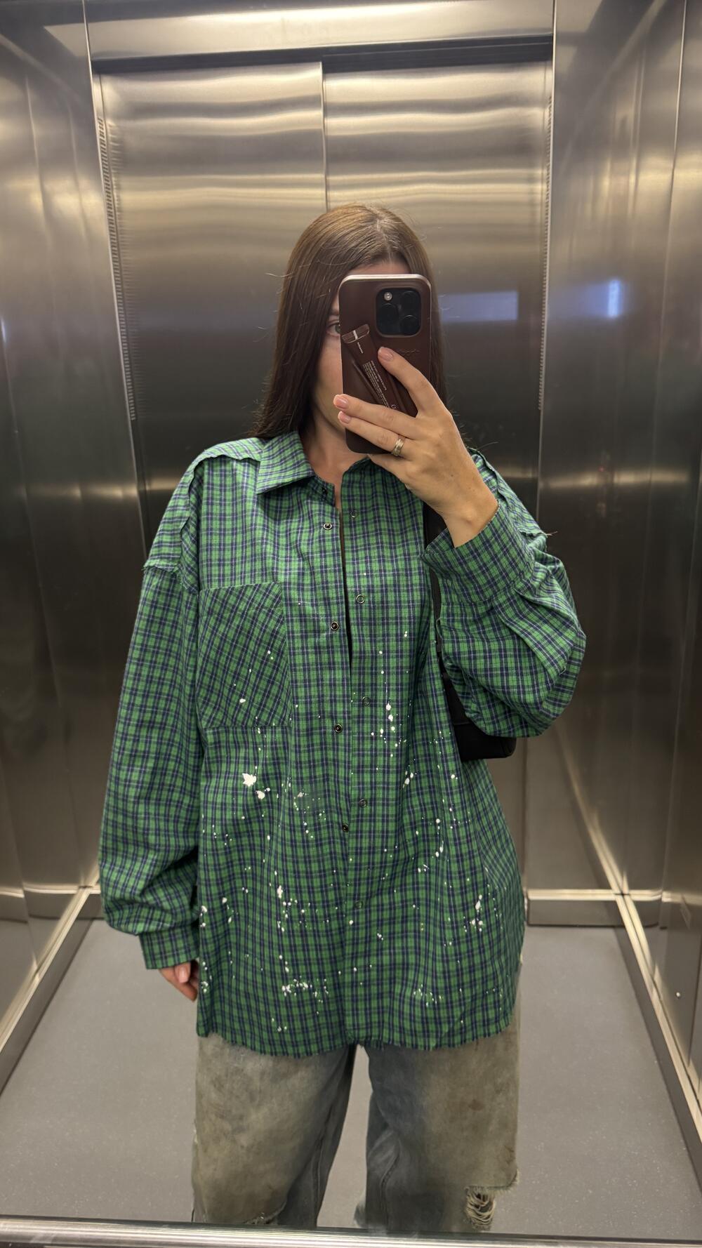 Зелена сорочка у клітинку 