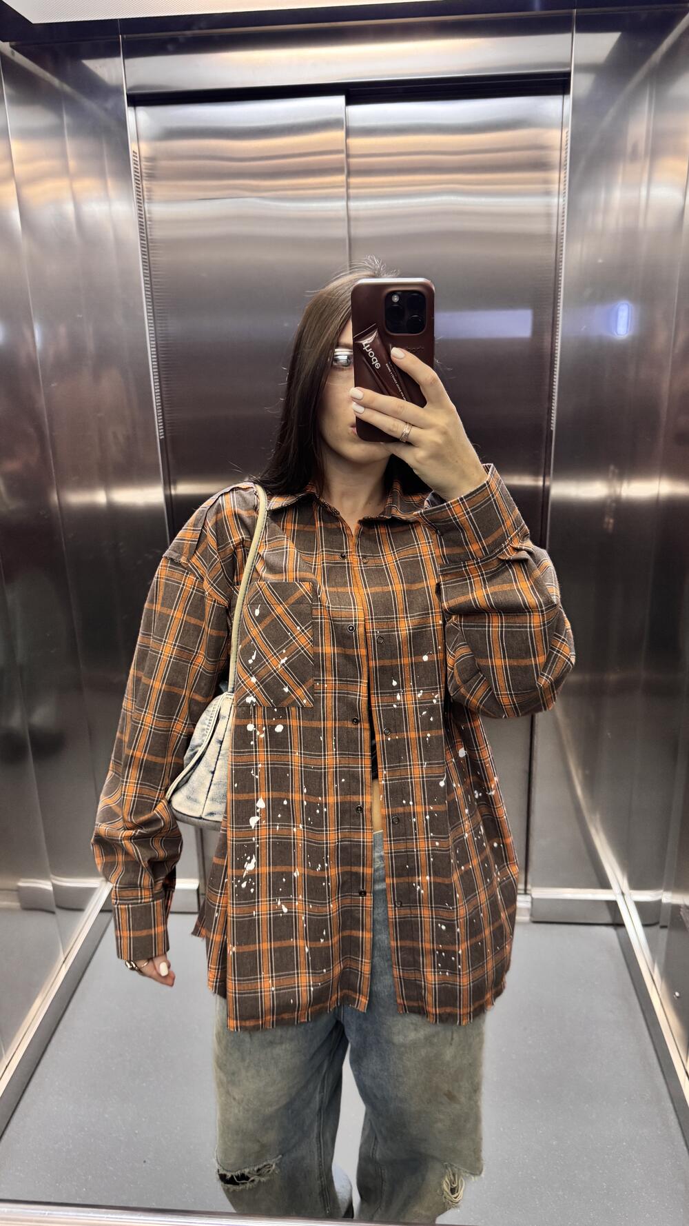 Шоколадна з помаранчевим сорочка у клітинку 