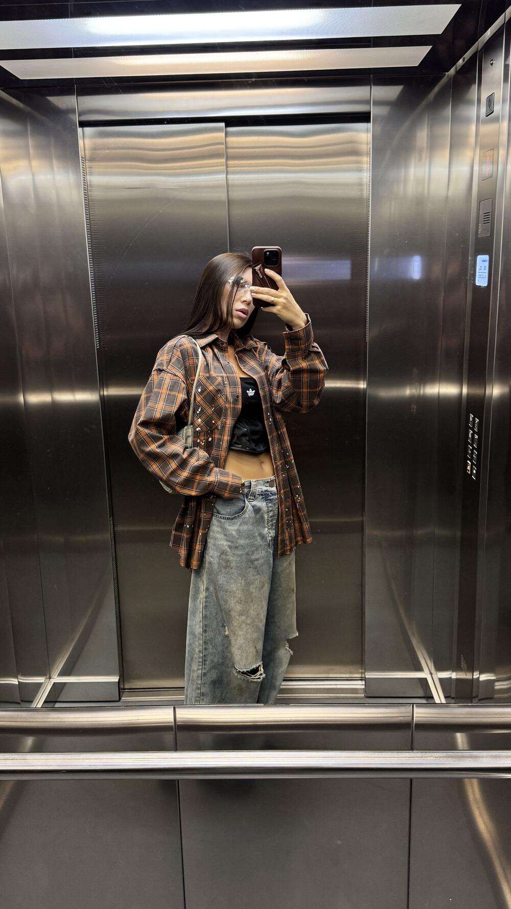 Шоколадна з помаранчевим сорочка у клітинку m/l