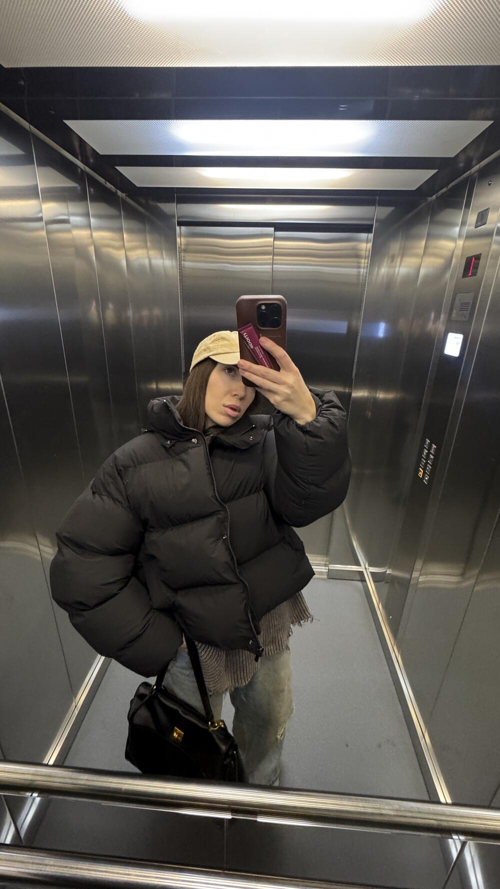 Пуфер "Cropped" Чорний матовий