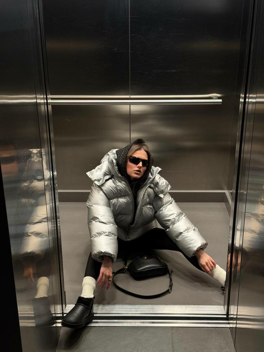 Пуфер 2024 срібний, Універсал