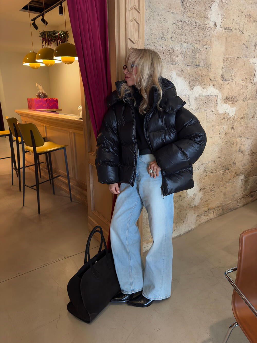 Пуфер 2024 Чорний глянець, Універсал