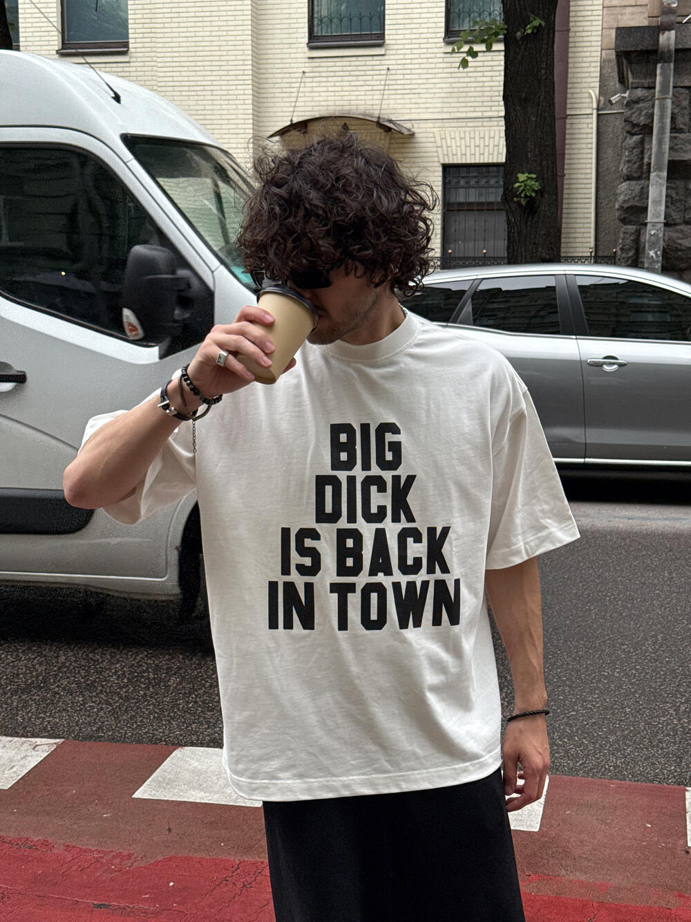 Чоловіча футболка "Back in town" 