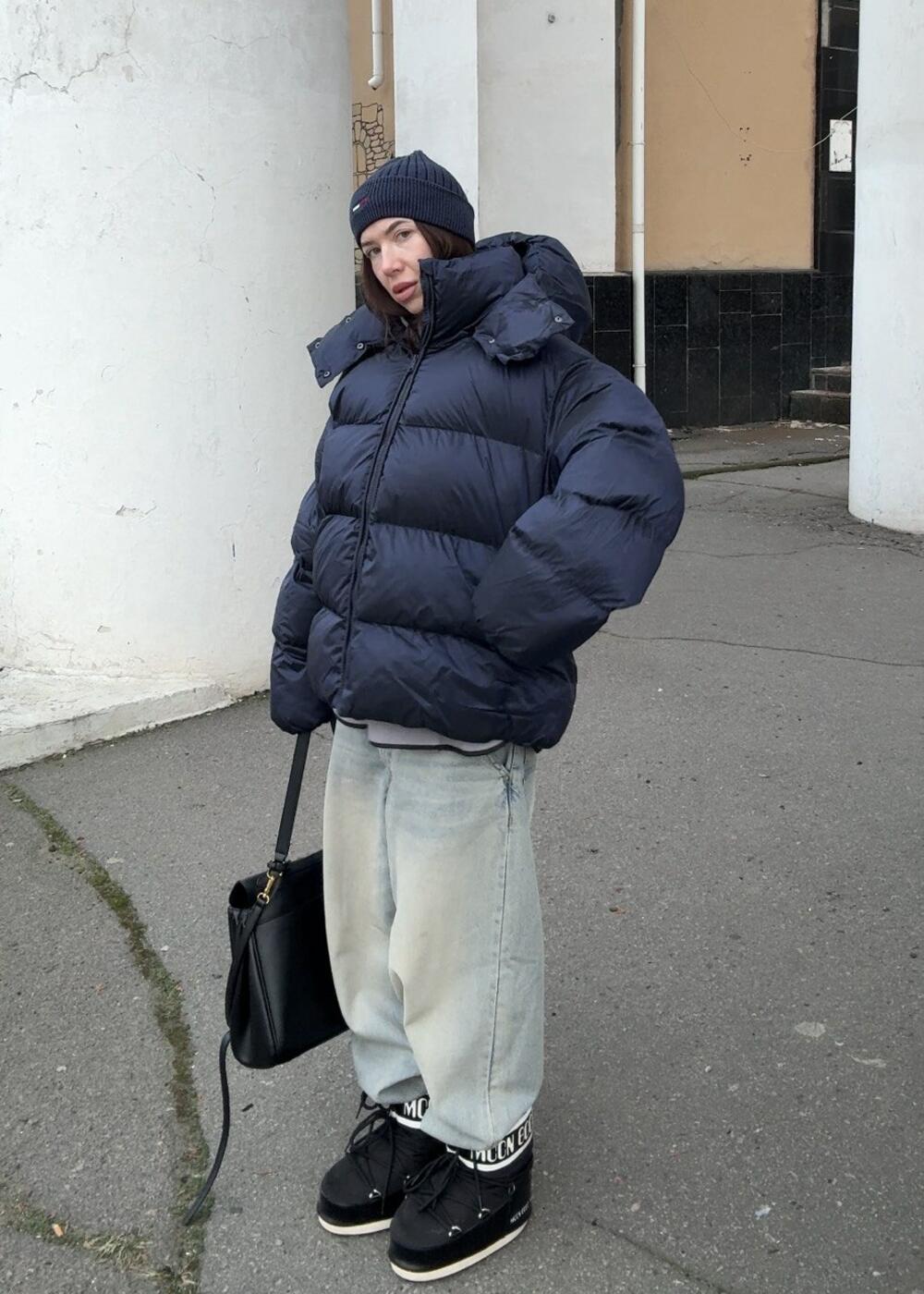 Пуфер 2024 синій, Універсал