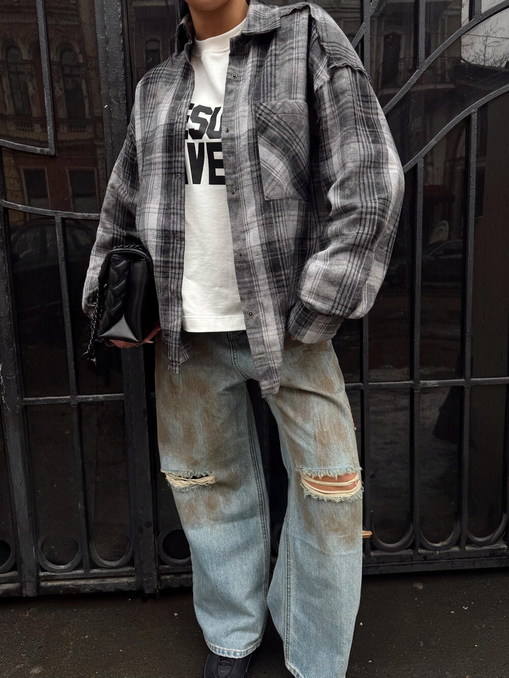 Сіра  сорочка у клітинку з ефектом варки s/m