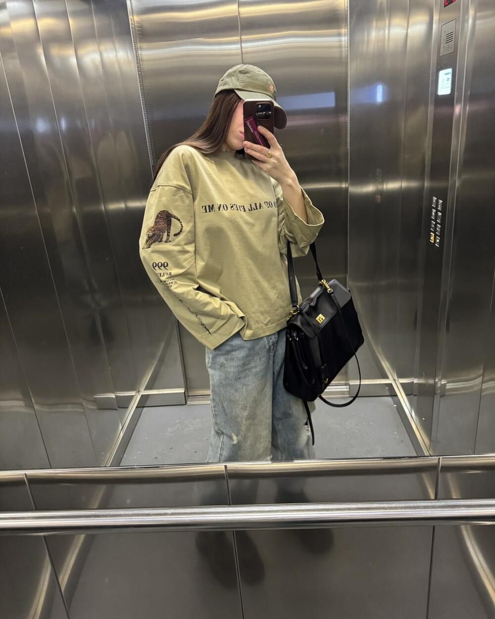 Bad bitches club khaki хакі