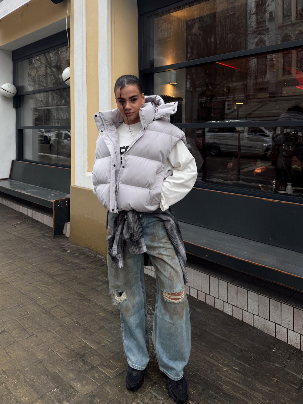 Жилет сірий, Універсал