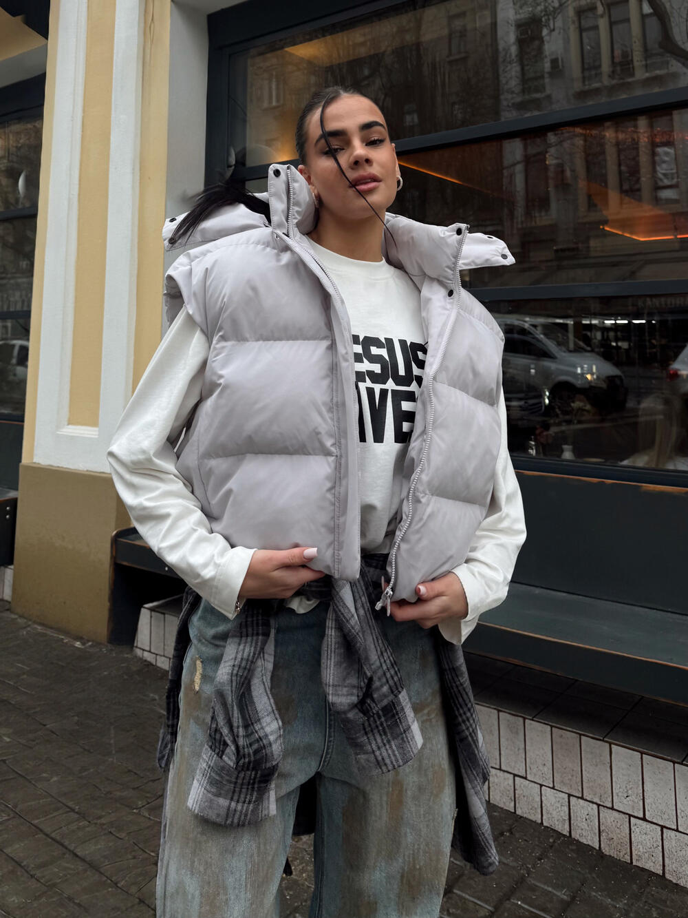 Жилет сірий, Універсал