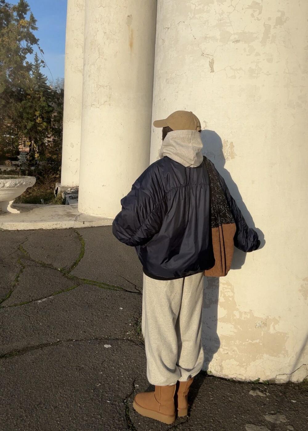 Зимовий бомбер синій, s/m