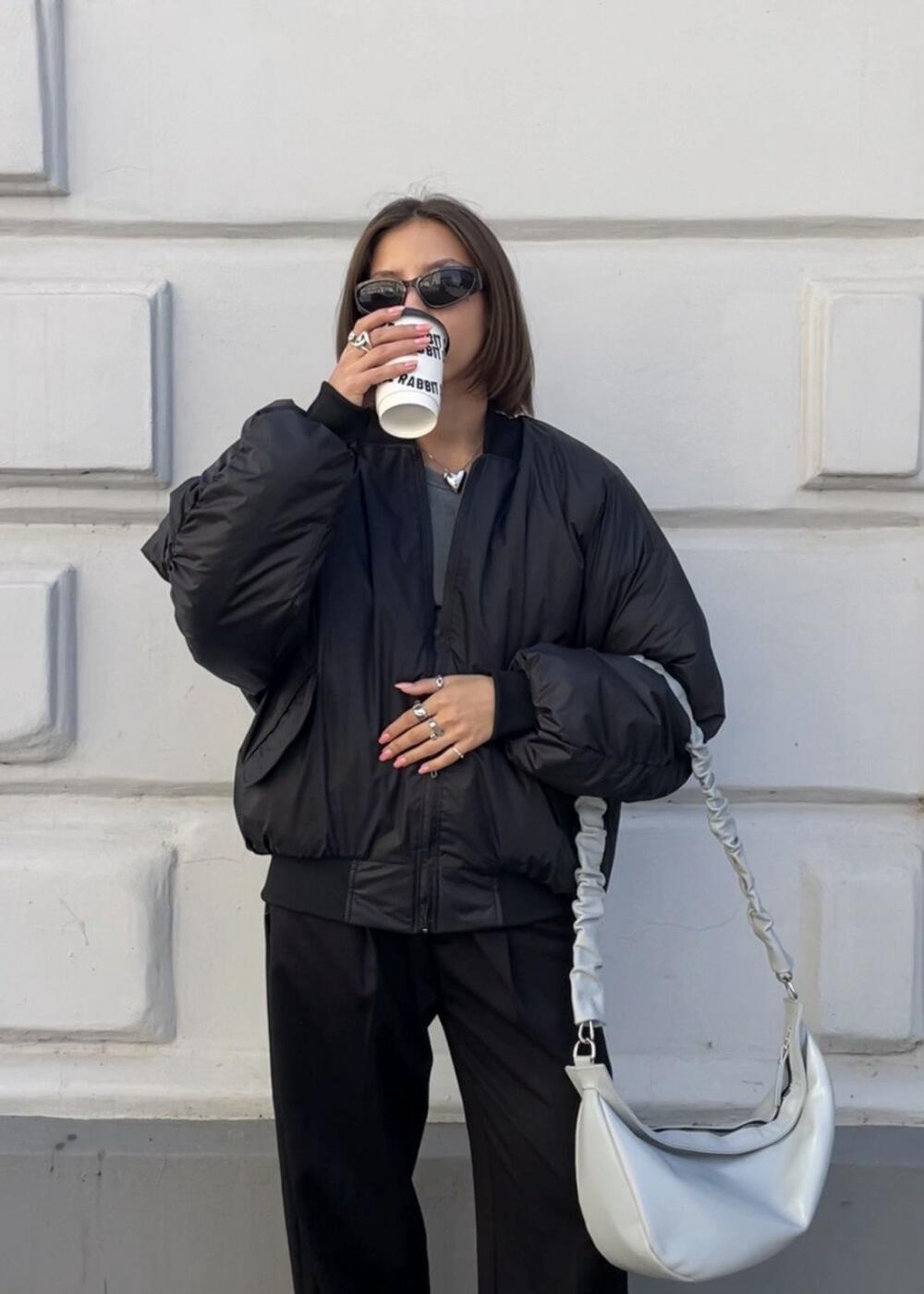 Зимовий бомбер чорний, l/xl