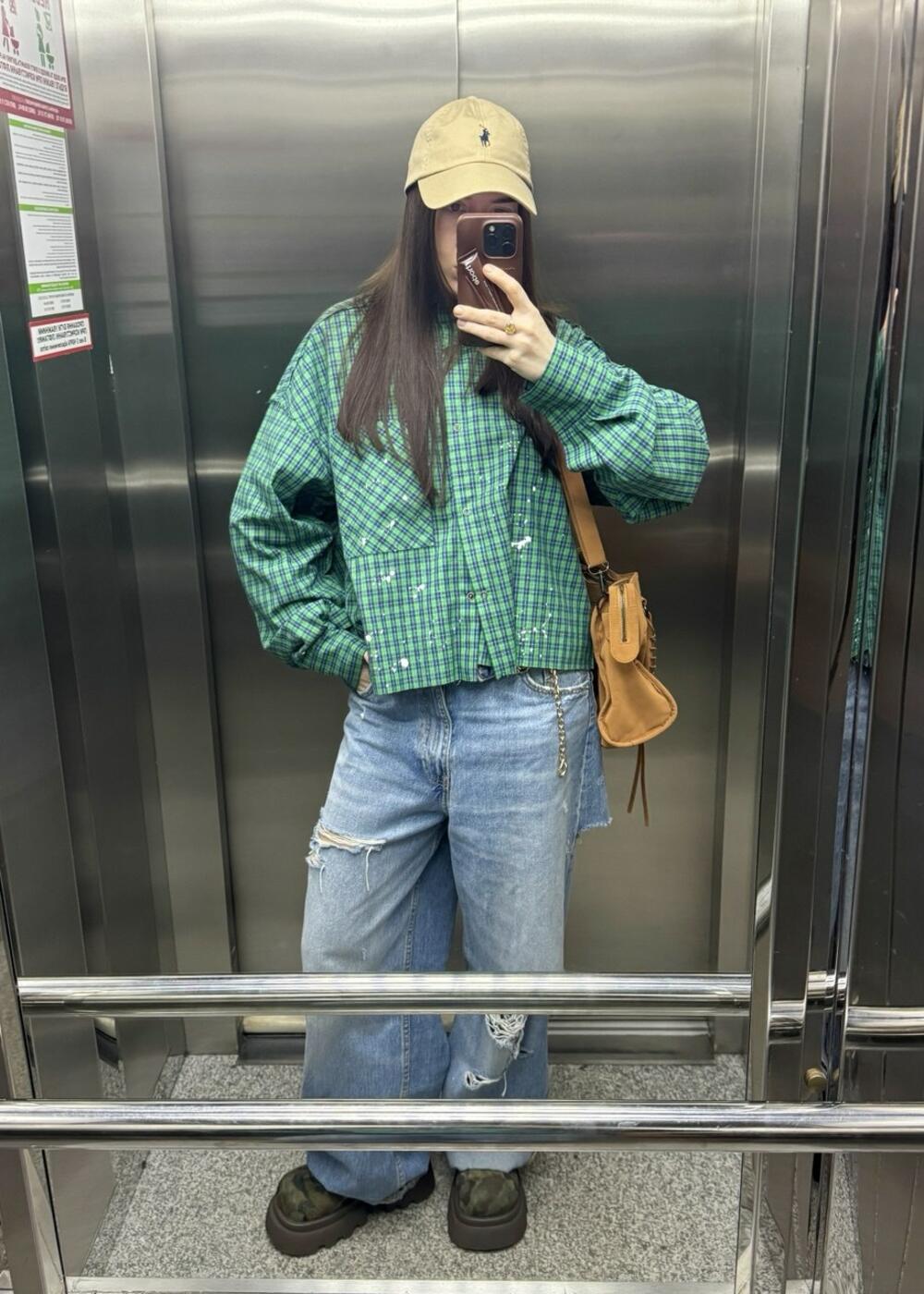 Зелена сорочка кроп Універсал