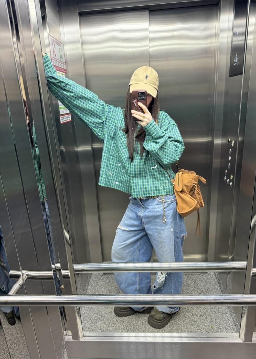 Зелена сорочка кроп Універсал